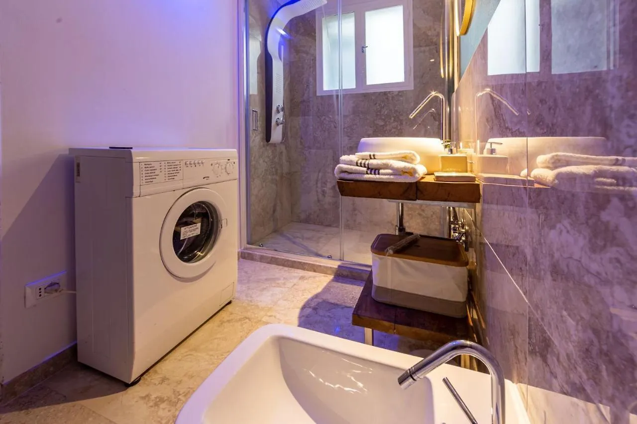 Apartment Flamingo Florence Suite Italy