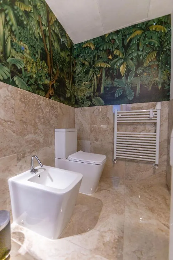 Flamingo Florence Suite Apartment